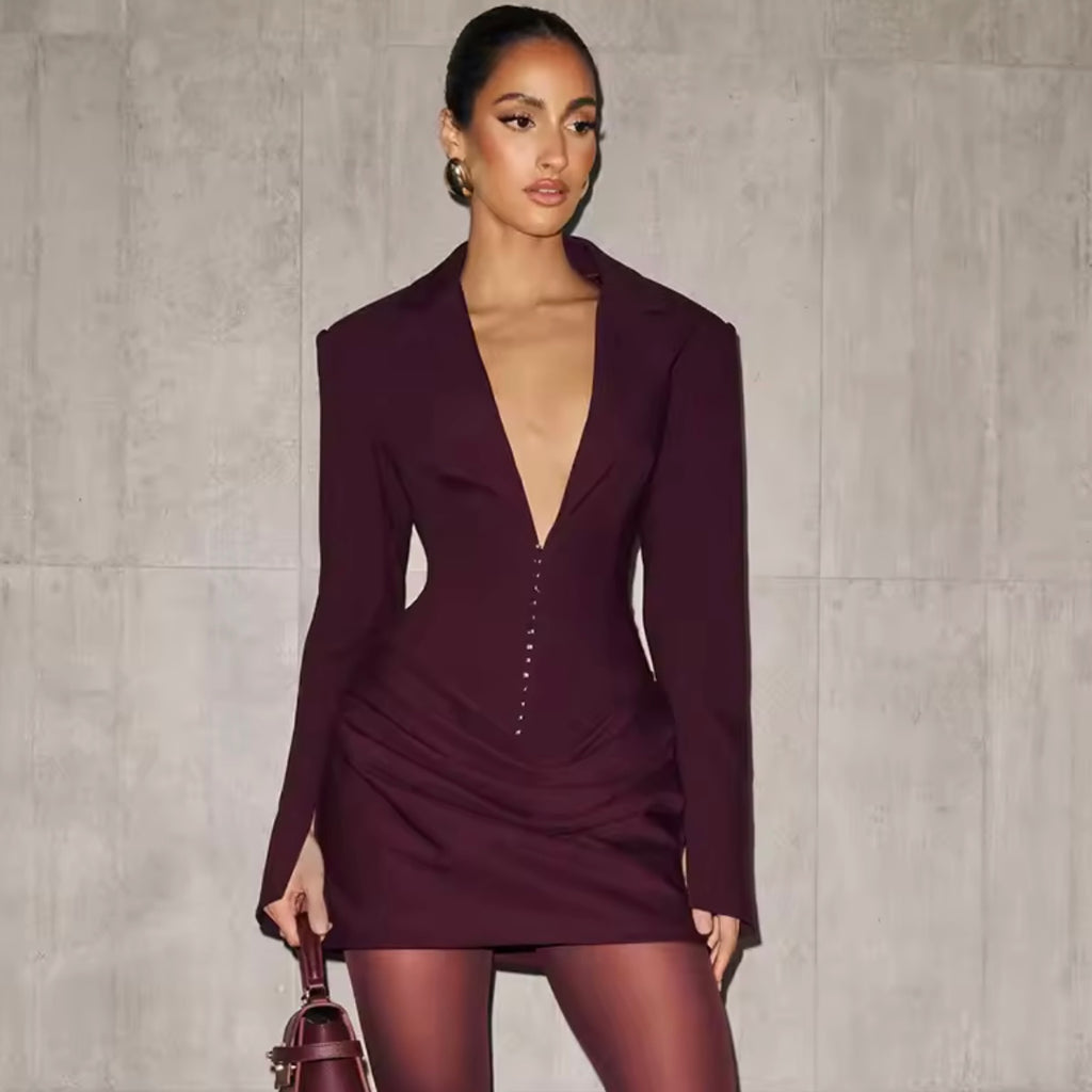 𝐑𝐨𝐛𝐞 𝐭𝐚𝐢𝐥𝐥𝐞𝐮𝐫 𝐭𝐫è𝐬 𝐡𝐚𝐛𝐢𝐥𝐥é𝐞 𝐭𝐞𝐧𝐝𝐚𝐧𝐜𝐞