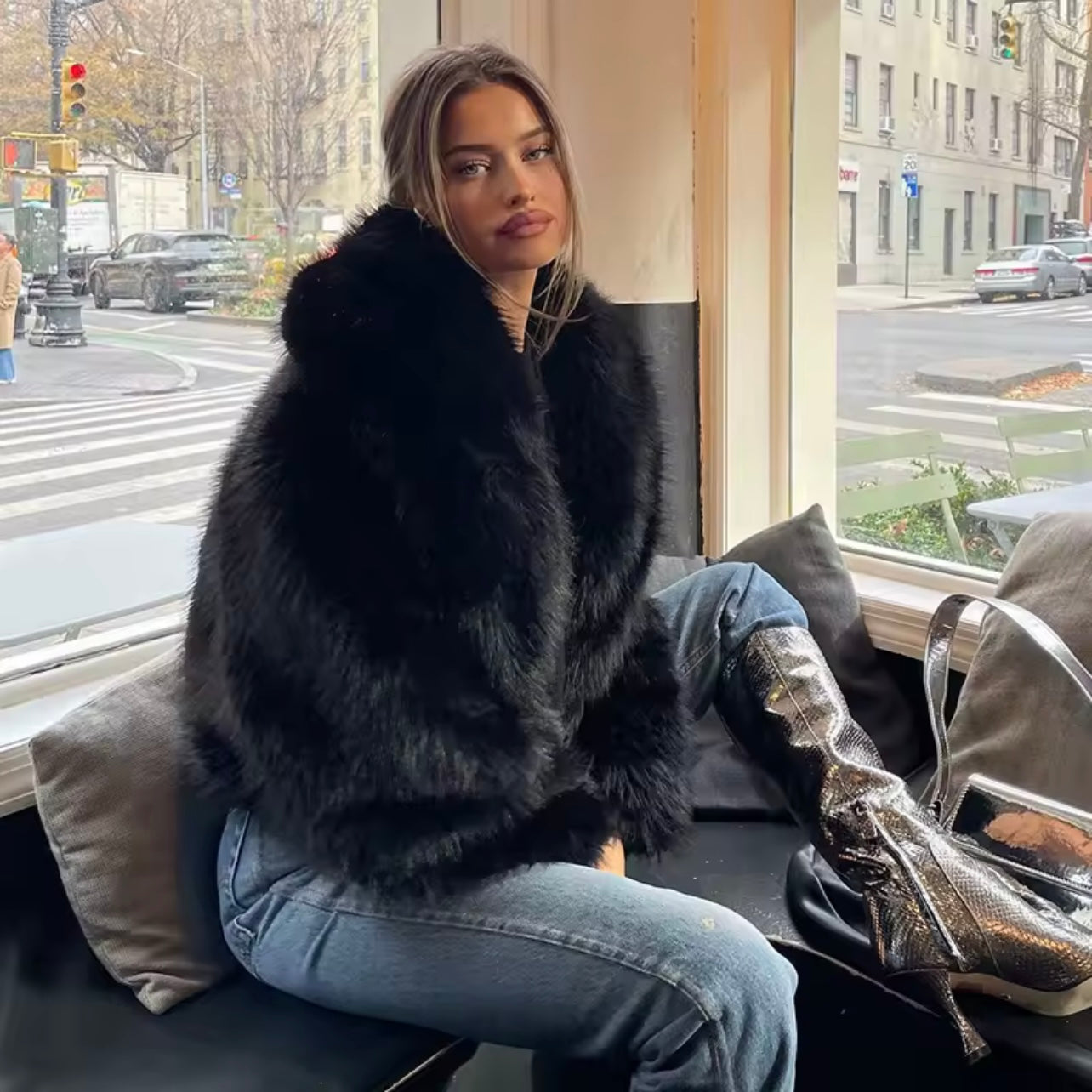 𝐌𝐚𝐧𝐭𝐞𝐚𝐮 é𝐩𝐚𝐢𝐬 𝐞𝐧 𝐟𝐚𝐮𝐬𝐬𝐞 𝐟𝐨𝐮𝐫𝐫𝐮𝐫𝐞 𝐩𝐨𝐮𝐫 𝐡𝐢𝐯𝐞𝐫