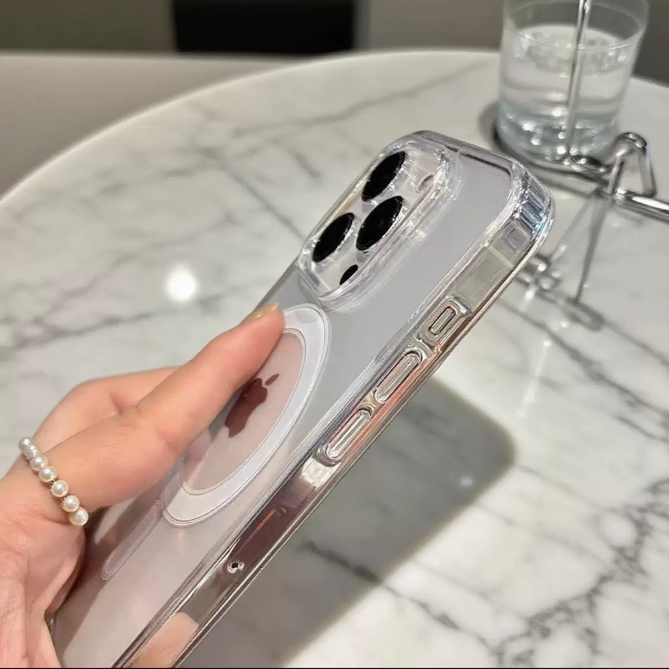 Étui magnétique transparent de protection pour téléphone portable