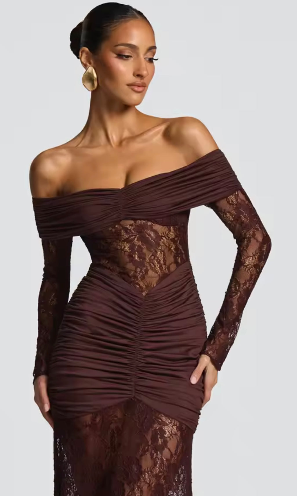 𝑹𝒐𝒃𝒆 𝒆𝒏 𝒅𝒆𝒏𝒕𝒆𝒍𝒍𝒆 𝒍𝒐𝒏𝒈𝒖𝒆 𝒎𝒂𝒓𝒓𝒐𝒏