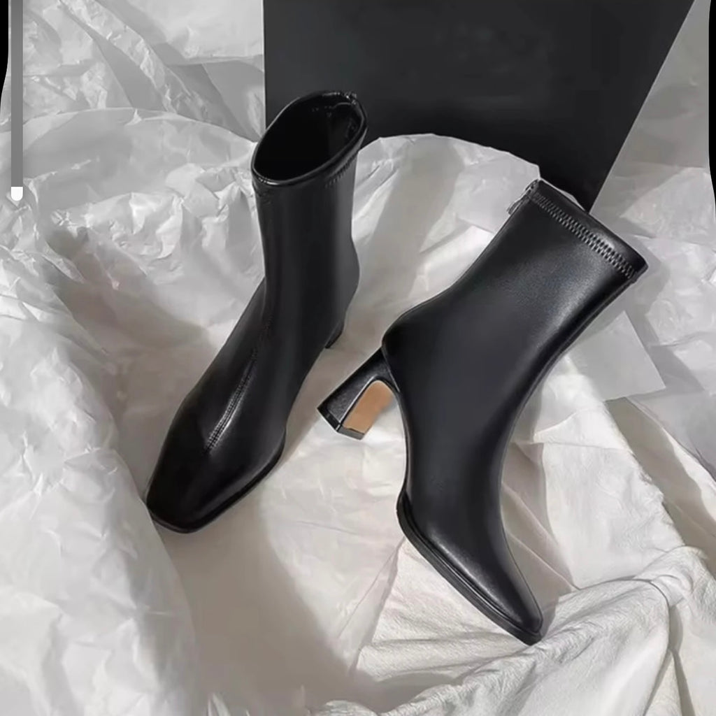 𝘽𝙤𝙩𝙩𝙞𝙣𝙚 𝙫𝙞𝙣𝙩𝙖𝙜𝙚 é𝙡é𝙜𝙖𝙣𝙩𝙚