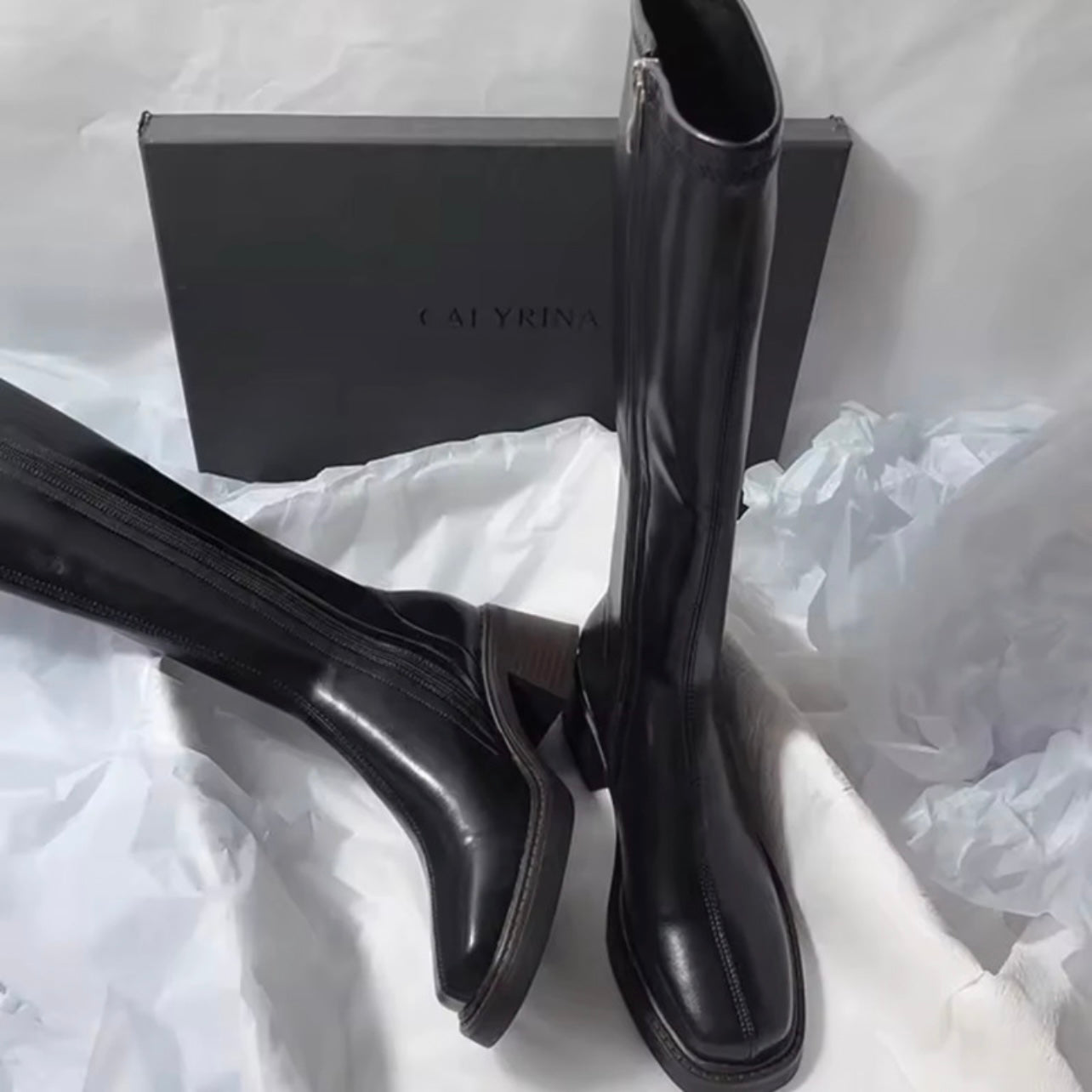 𝘽𝙤𝙩𝙩𝙞𝙣𝙚 𝙫𝙞𝙣𝙩𝙖𝙜𝙚 à 𝙩𝙖𝙡𝙤𝙣 é𝙥𝙖𝙞𝙨, 𝙩𝙚𝙣𝙙𝙖𝙣𝙘𝙚 𝙝𝙞𝙫𝙚𝙧