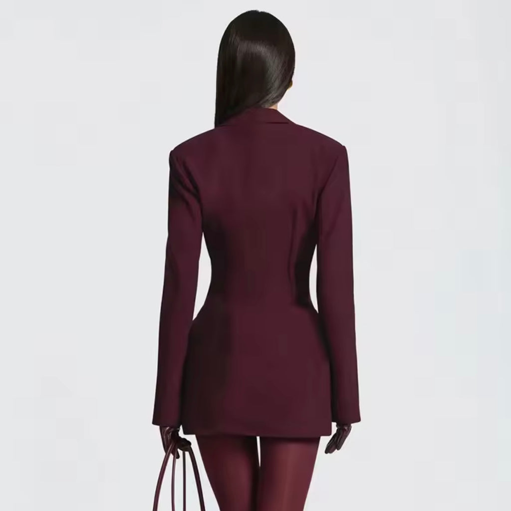 𝐑𝐨𝐛𝐞 𝐭𝐚𝐢𝐥𝐥𝐞𝐮𝐫 𝐭𝐫è𝐬 𝐡𝐚𝐛𝐢𝐥𝐥é𝐞 𝐭𝐞𝐧𝐝𝐚𝐧𝐜𝐞