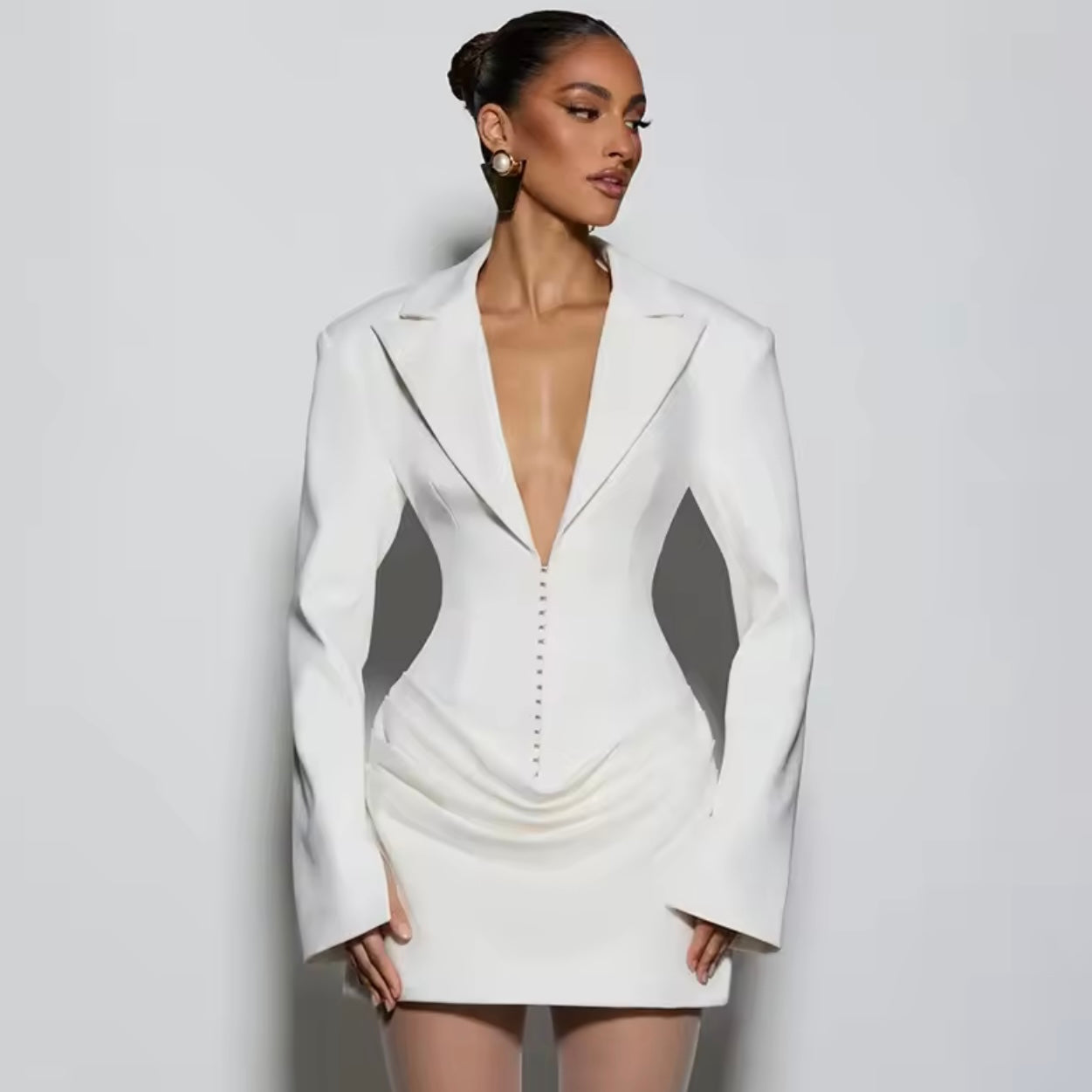 𝐑𝐨𝐛𝐞 𝐭𝐚𝐢𝐥𝐥𝐞𝐮𝐫 𝐭𝐫è𝐬 𝐡𝐚𝐛𝐢𝐥𝐥é𝐞 𝐭𝐞𝐧𝐝𝐚𝐧𝐜𝐞