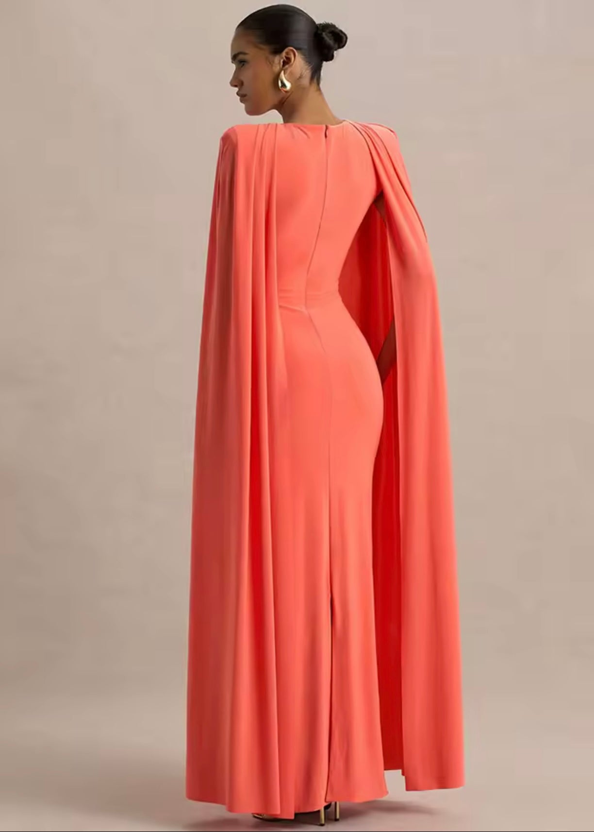 𝙍𝙤𝙗𝙚 𝙘𝙖𝙥𝙚 𝙘𝙡𝙖𝙨𝙨𝙚 é𝙡é𝙜𝙖𝙣𝙩𝙚